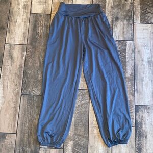 🆕 UEU Women's jogger Pants